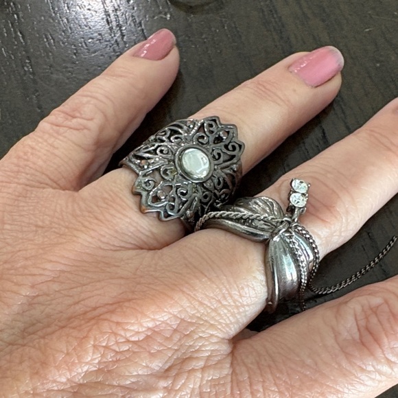 31 Rings Collection - Picture 13 of 16